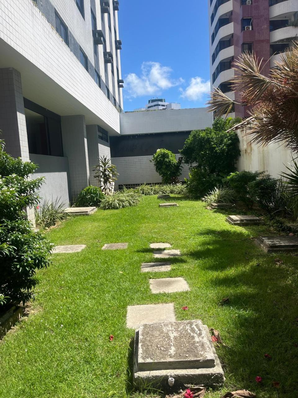 Life Flats Temporada Com Linda Vista A 50M Da Praia Recife Kültér fotó